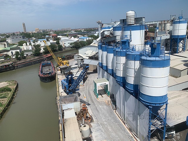 商砼站料位計應(yīng)該怎么選?